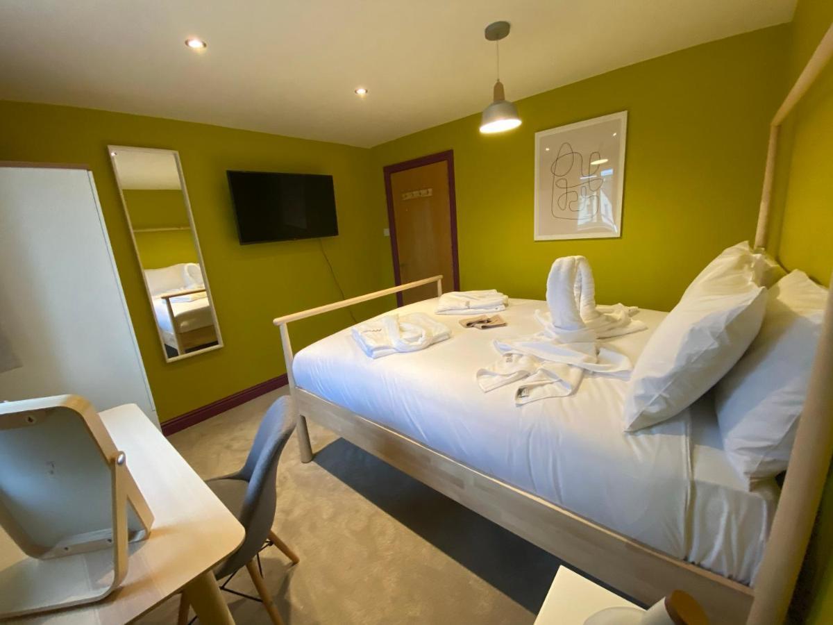 Aaron Wise - 17 Fitzhamon Apartments Cardiff Luaran gambar